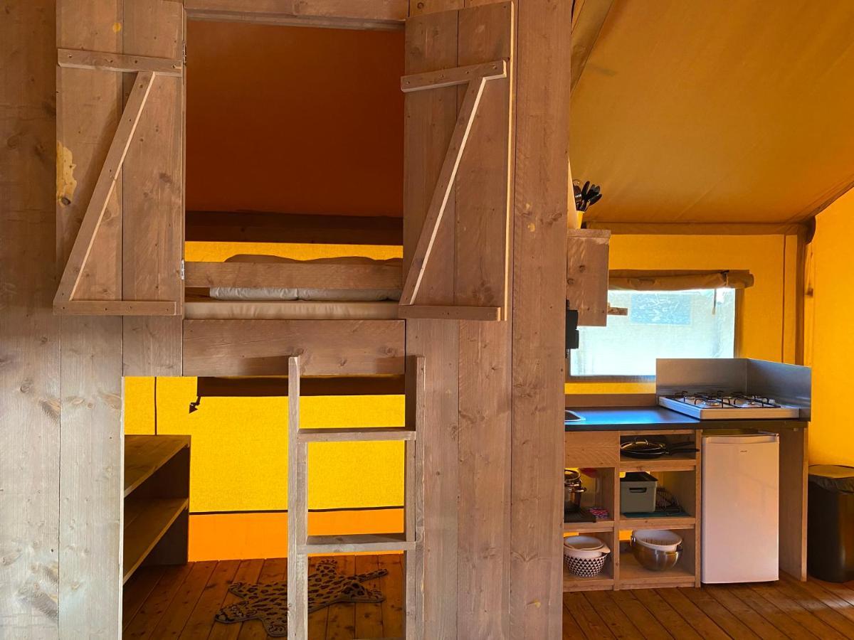 Camping de Vinkenkamp Lieren Bagian luar foto