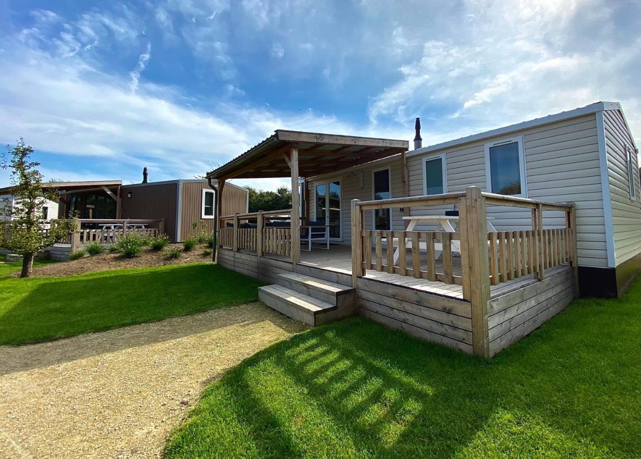Camping de Vinkenkamp Lieren Bagian luar foto