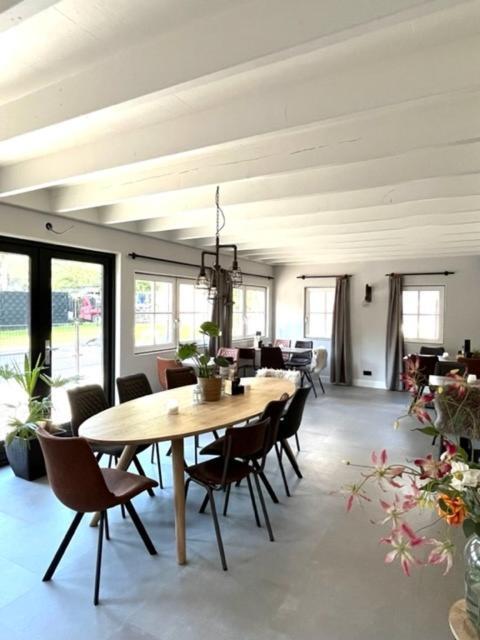 Camping de Vinkenkamp Lieren Bagian luar foto