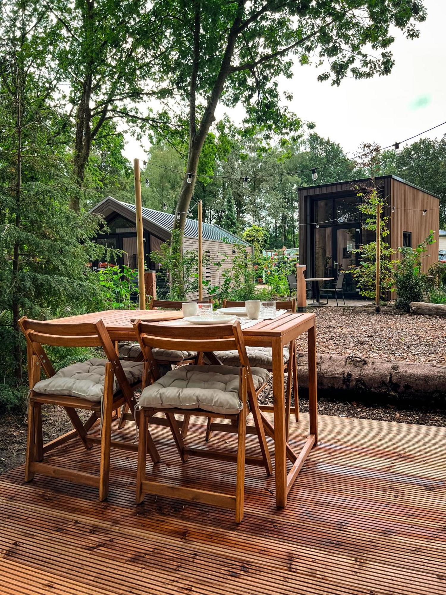 Camping de Vinkenkamp Lieren Bagian luar foto