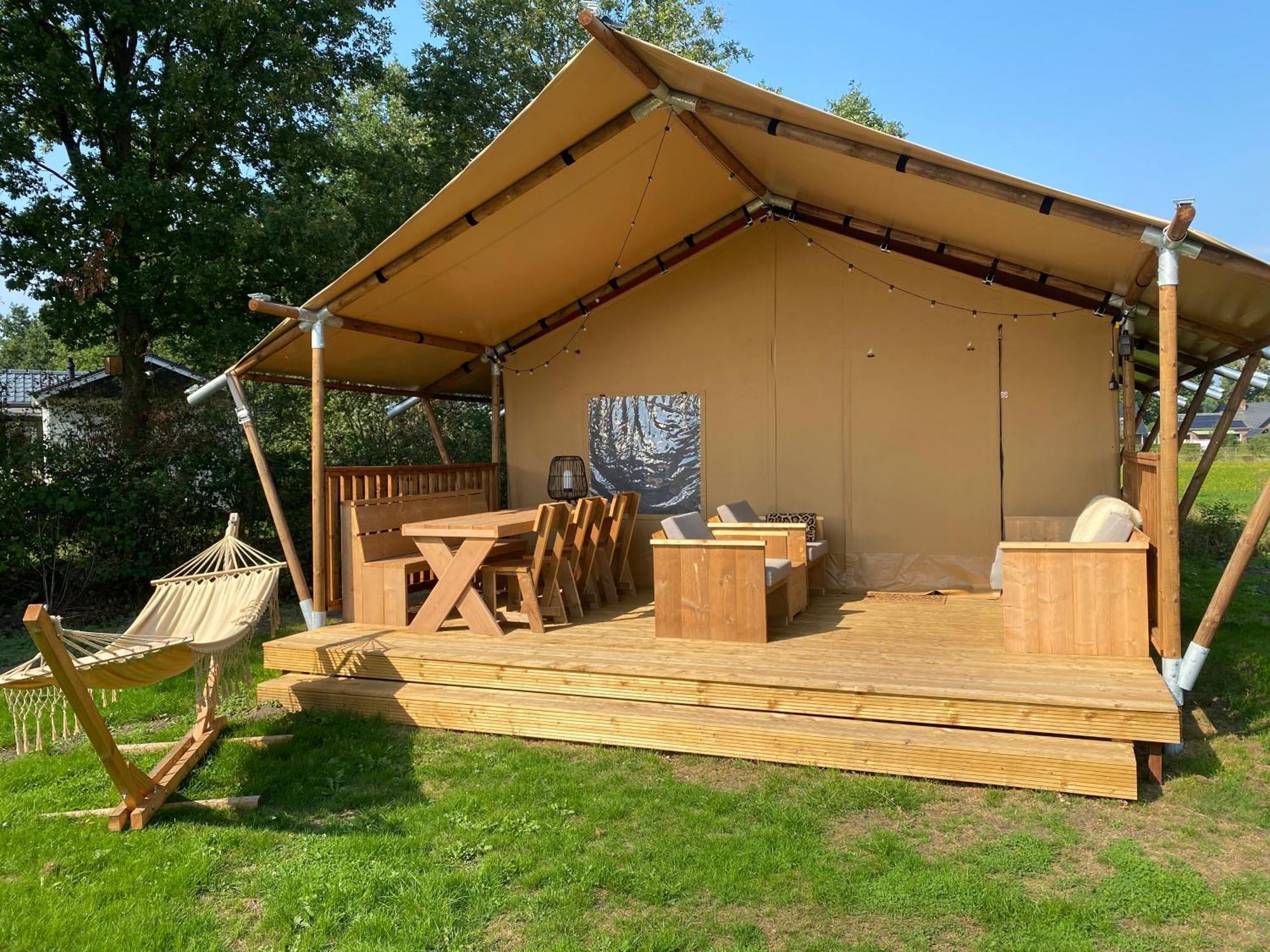 Camping de Vinkenkamp Lieren Bagian luar foto