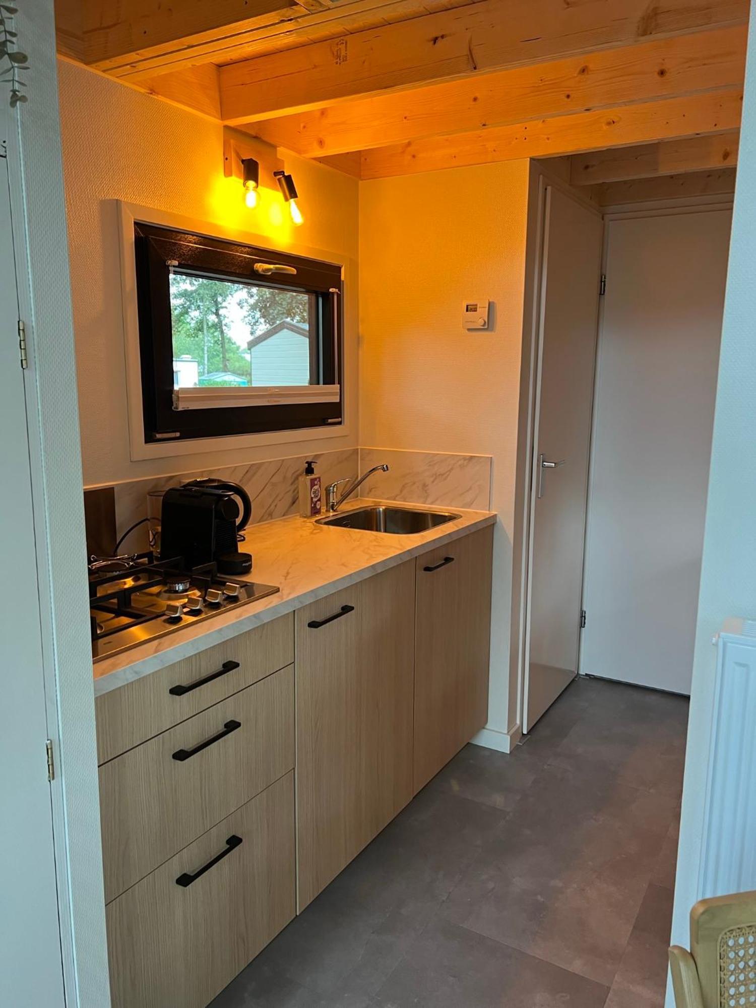 Camping de Vinkenkamp Lieren Bagian luar foto