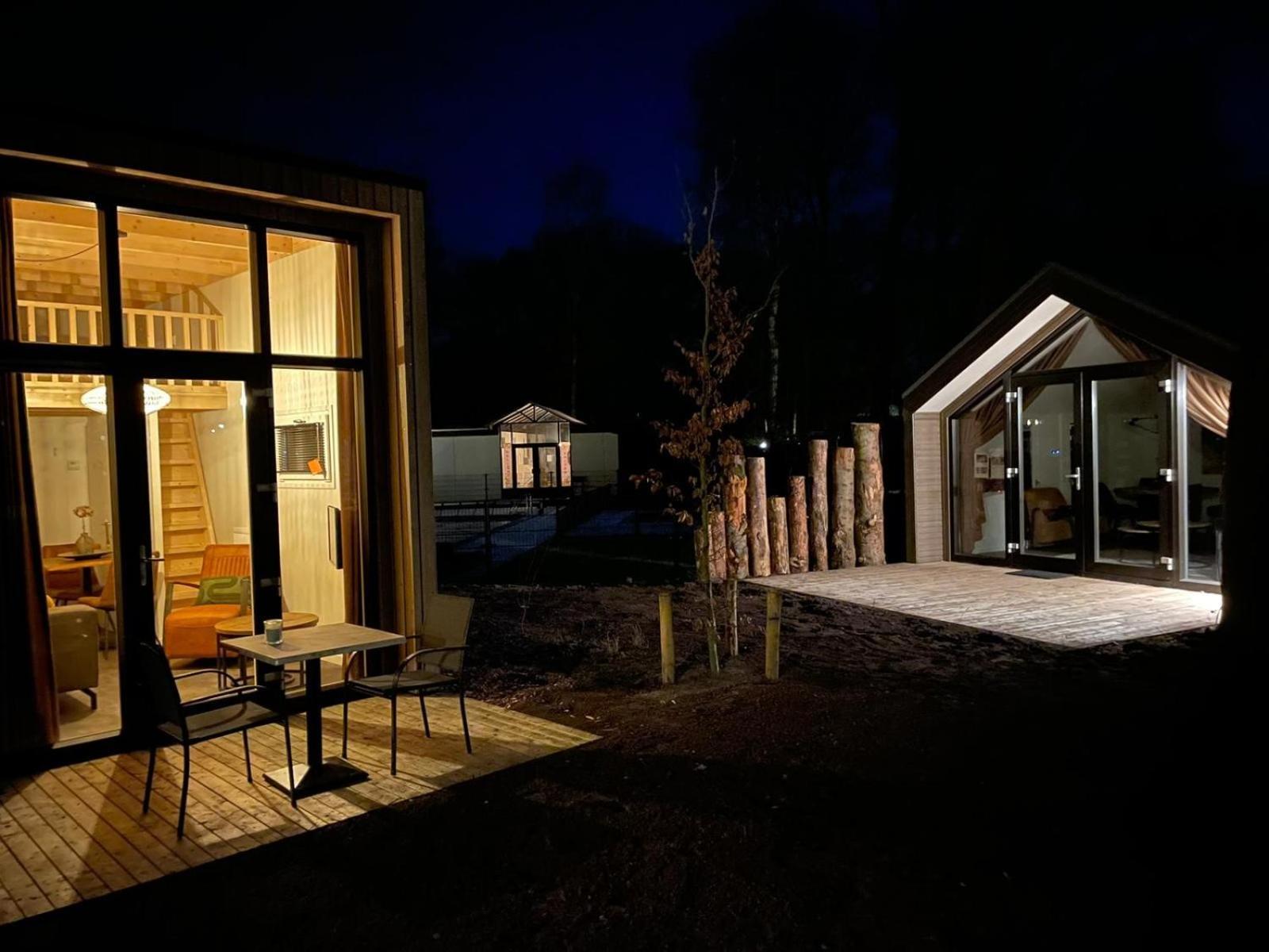 Camping de Vinkenkamp Lieren Ruang foto