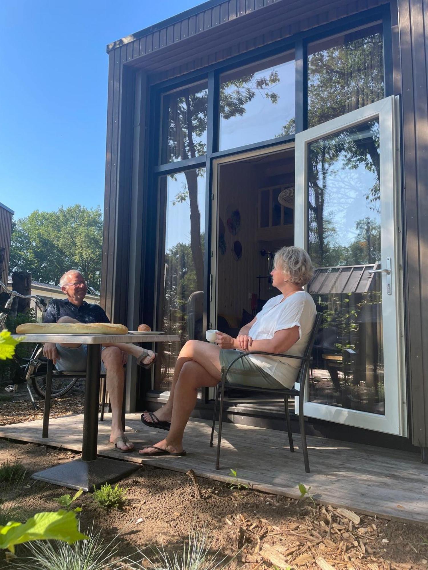 Camping de Vinkenkamp Lieren Ruang foto